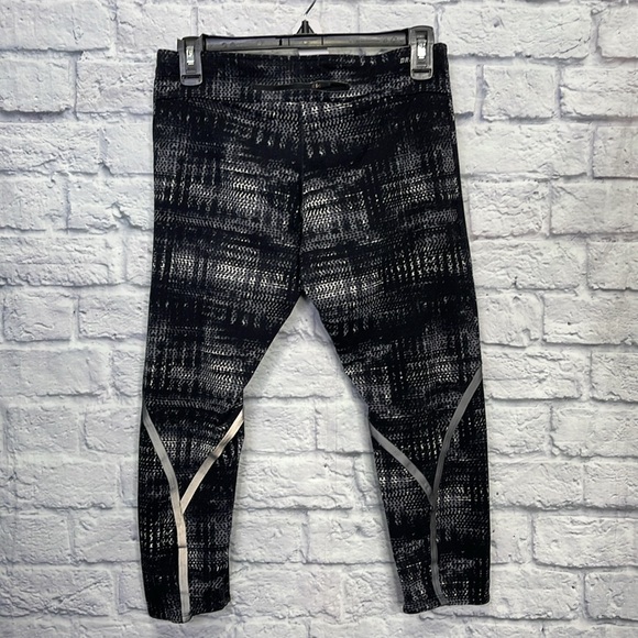 Lot two leggings Athleta and Nike size M black and blue - Picture 7 of 15